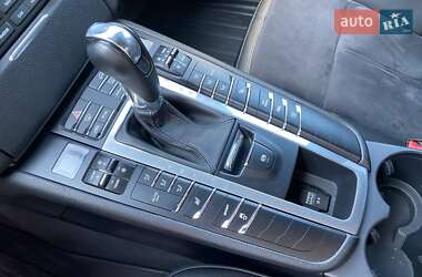 Внедорожник / Кроссовер Porsche Macan 2018 в 