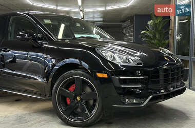 Внедорожник / Кроссовер Porsche Macan 2017 в 