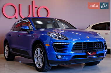 Внедорожник / Кроссовер Porsche Macan 2016 в 