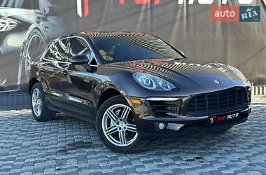 Внедорожник / Кроссовер Porsche Macan 2015 в 