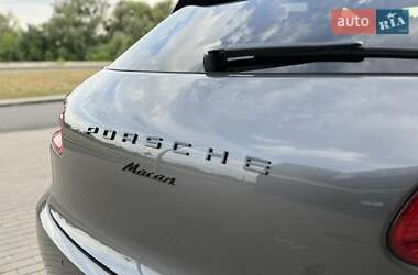 Внедорожник / Кроссовер Porsche Macan 2017 в 