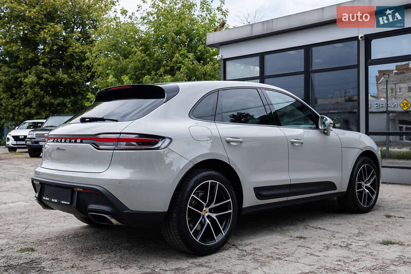 Внедорожник / Кроссовер Porsche Macan 2022 в Киеве
