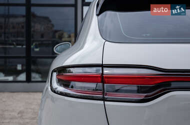 Внедорожник / Кроссовер Porsche Macan 2022 в 