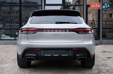 Внедорожник / Кроссовер Porsche Macan 2022 в 