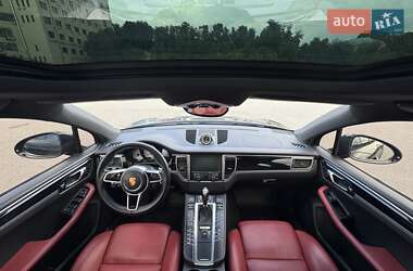 Внедорожник / Кроссовер Porsche Macan 2015 в 