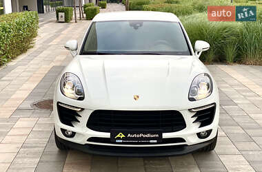 Внедорожник / Кроссовер Porsche Macan 2016 в 