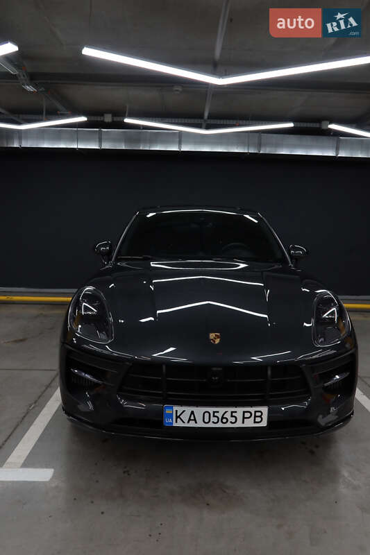 Внедорожник / Кроссовер Porsche Macan 2021 в Киеве