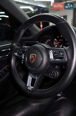 Внедорожник / Кроссовер Porsche Macan 2021 в 