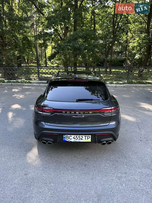 Позашляховик / Кросовер Porsche Macan 2022 в Хмільнику