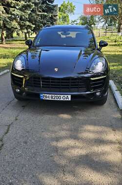 Позашляховик / Кросовер Porsche Macan 2014 в Одесі