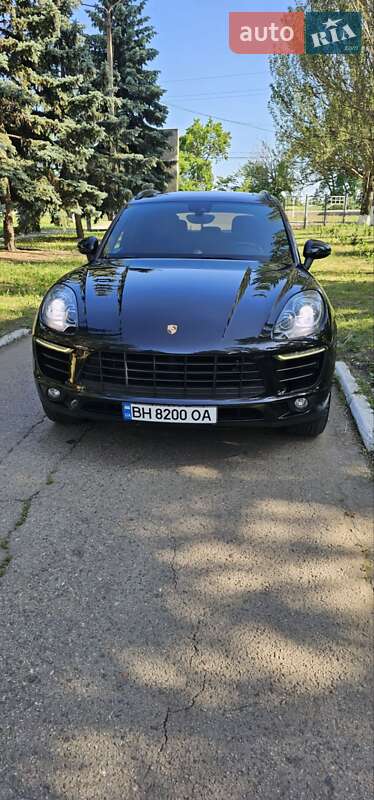 Porsche Macan 2014