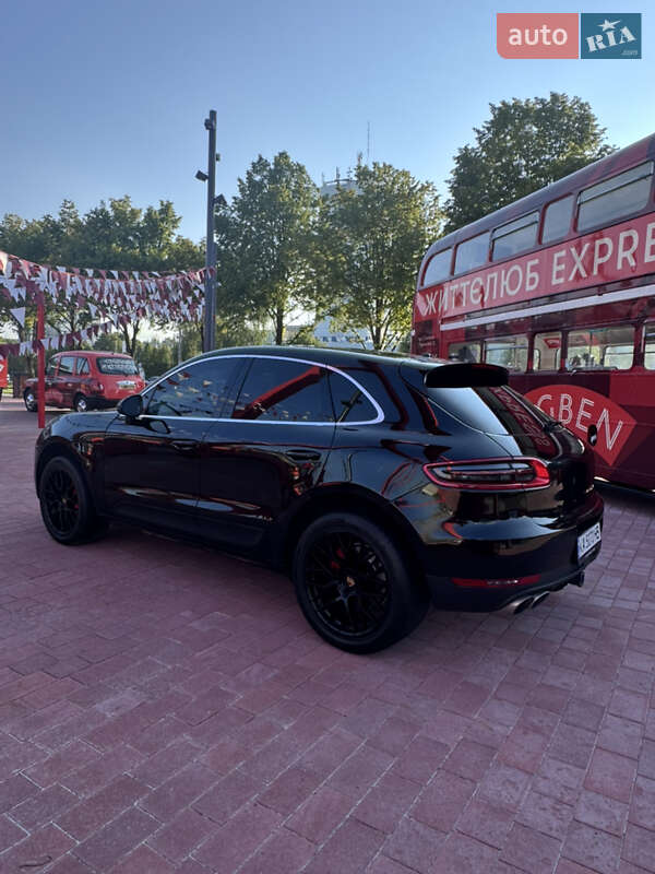 Внедорожник / Кроссовер Porsche Macan 2014 в Львове