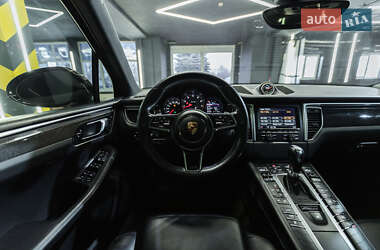 Позашляховик / Кросовер Porsche Macan 2014 в 