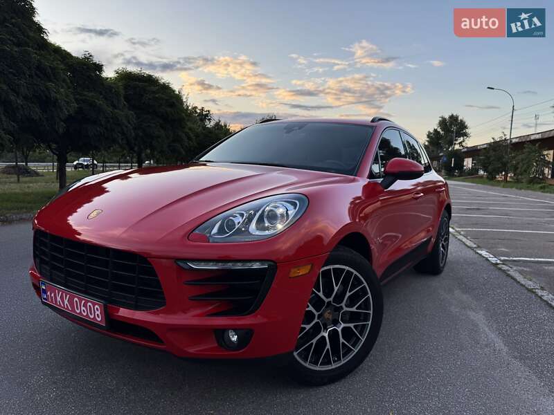 Внедорожник / Кроссовер Porsche Macan 2018 в 