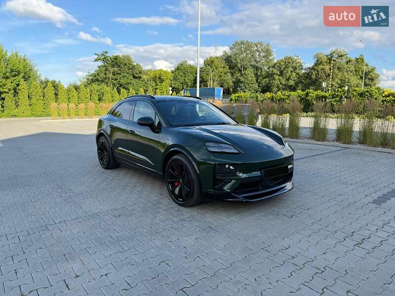 Внедорожник / Кроссовер Porsche Macan 2024 в Ровно