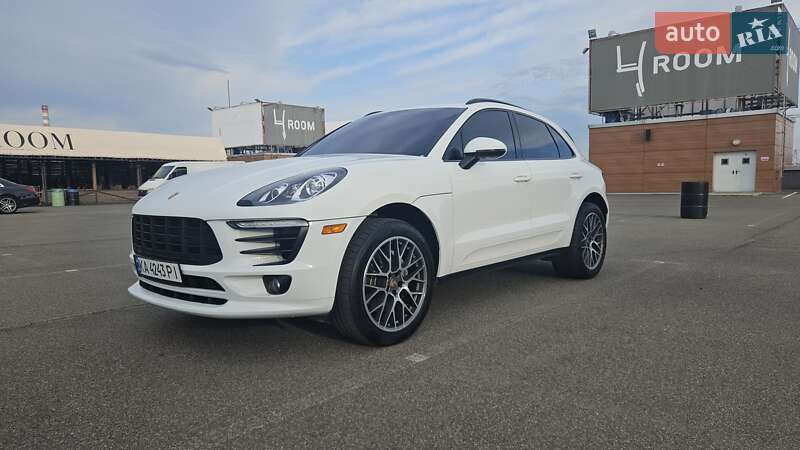 Внедорожник / Кроссовер Porsche Macan 2018 в Киеве