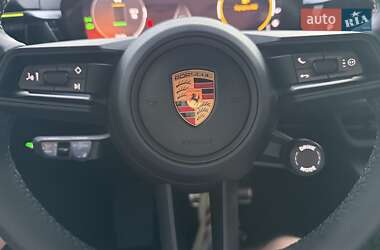 Внедорожник / Кроссовер Porsche Macan 2024 в 