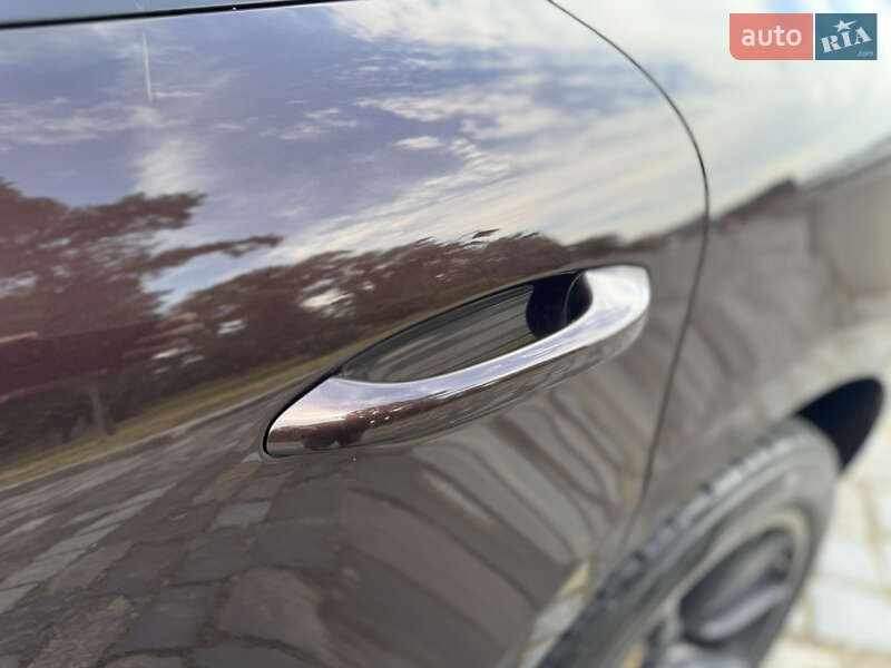 Внедорожник / Кроссовер Porsche Macan 2020 в Киеве фото 10 Внедорожник / Кроссовер Porsche Macan 2020 в Киеве