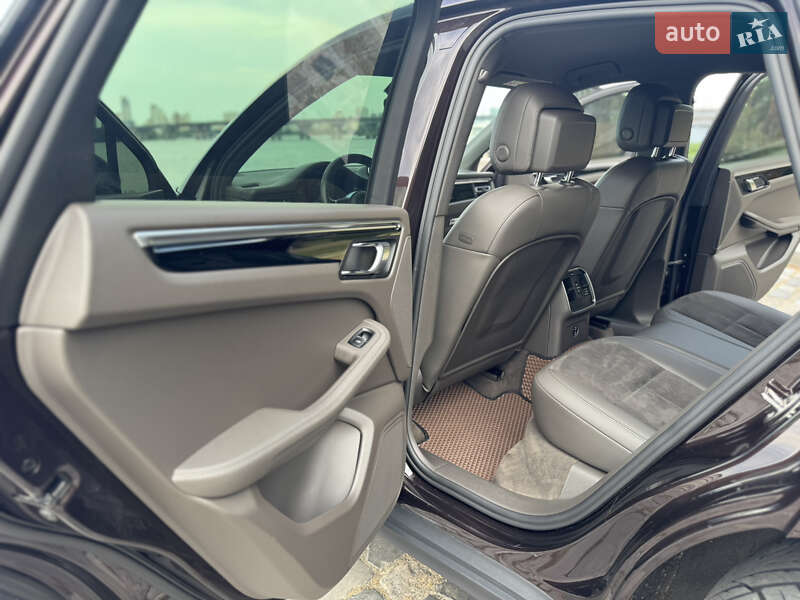 Внедорожник / Кроссовер Porsche Macan 2020 в Киеве фото 51 Внедорожник / Кроссовер Porsche Macan 2020 в Киеве