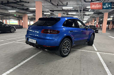 Позашляховик / Кросовер Porsche Macan 2018 в 