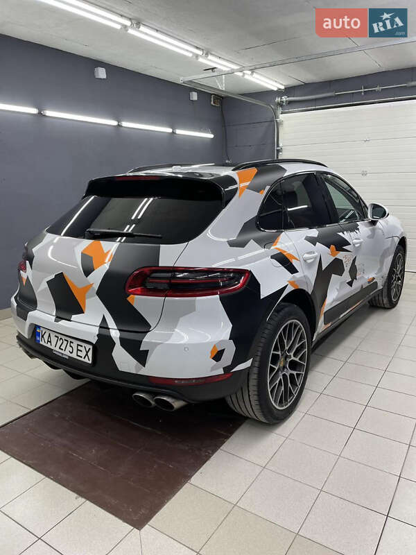 Внедорожник / Кроссовер Porsche Macan 2018 в Киеве фото 6 Внедорожник / Кроссовер Porsche Macan 2018 в Киеве