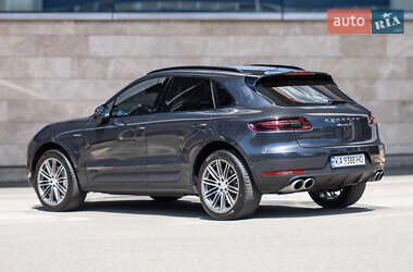 Внедорожник / Кроссовер Porsche Macan 2016 в 