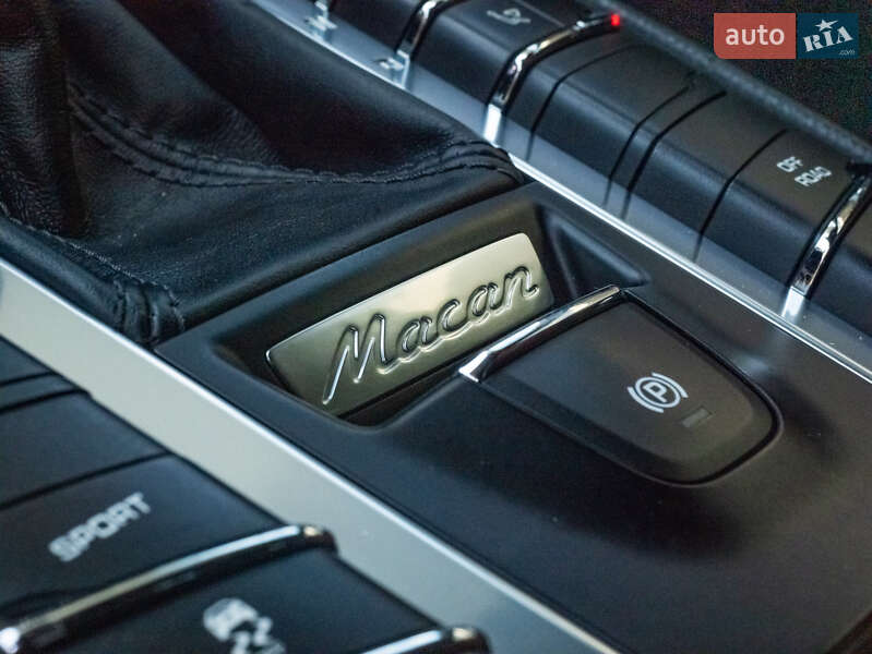 Внедорожник / Кроссовер Porsche Macan 2016 в Киеве фото 24 Внедорожник / Кроссовер Porsche Macan 2016 в Киеве