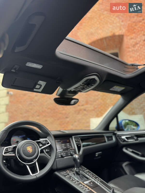 Внедорожник / Кроссовер Porsche Macan 2015 в Львове