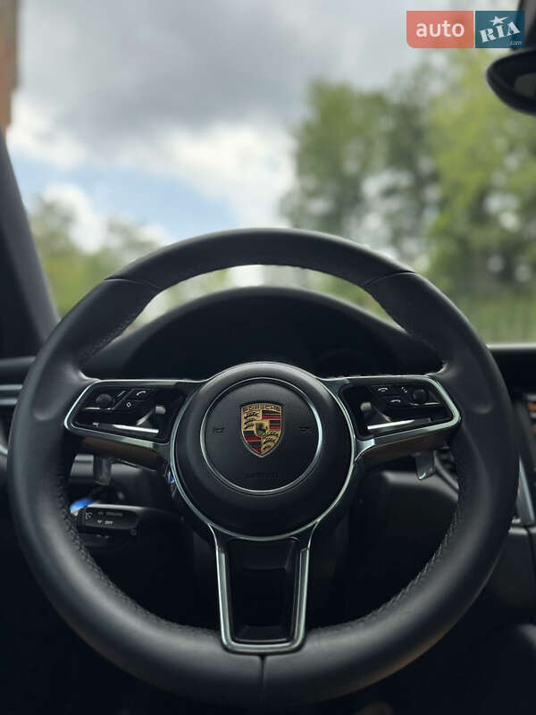 Внедорожник / Кроссовер Porsche Macan 2015 в Львове