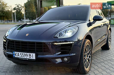 Внедорожник / Кроссовер Porsche Macan 2014 в 
