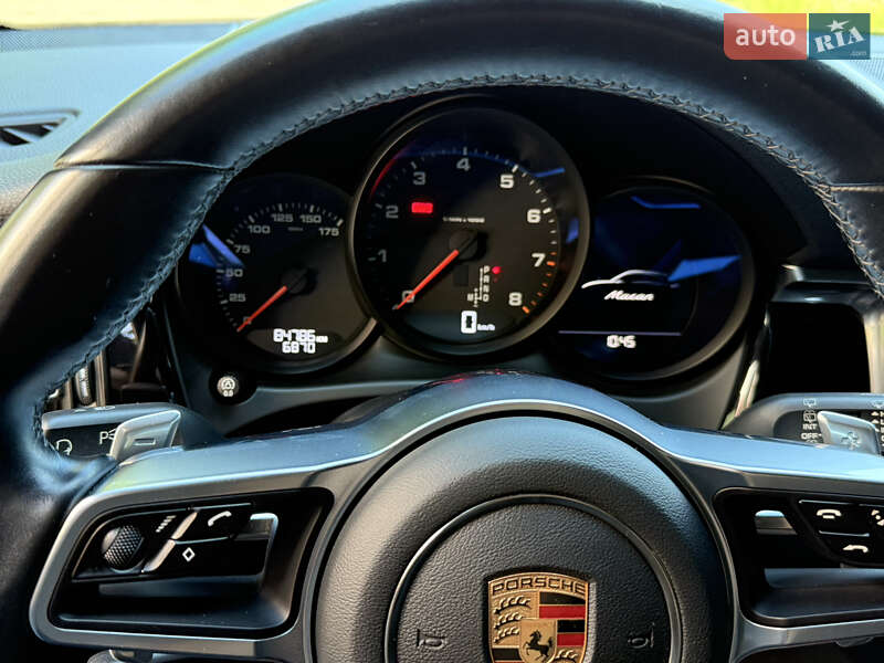 Позашляховик / Кросовер Porsche Macan 2020 в Дніпрі