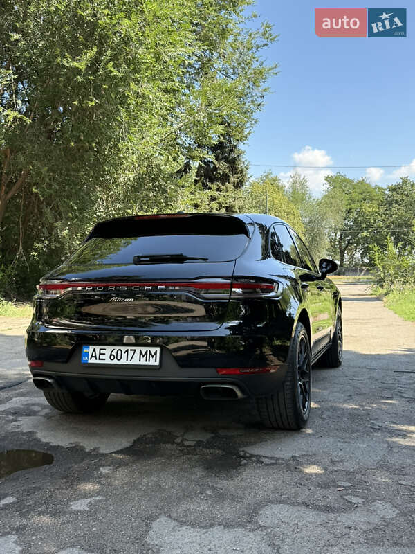 Позашляховик / Кросовер Porsche Macan 2020 в Дніпрі