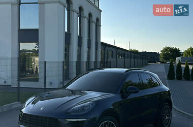 Позашляховик / Кросовер Porsche Macan 2015 в Львові