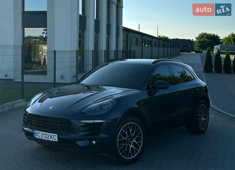 Porsche Macan 2015