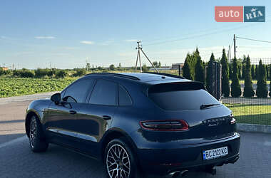 Внедорожник / Кроссовер Porsche Macan 2015 в 