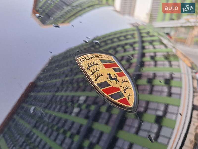 Внедорожник / Кроссовер Porsche Macan 2019 в Киеве