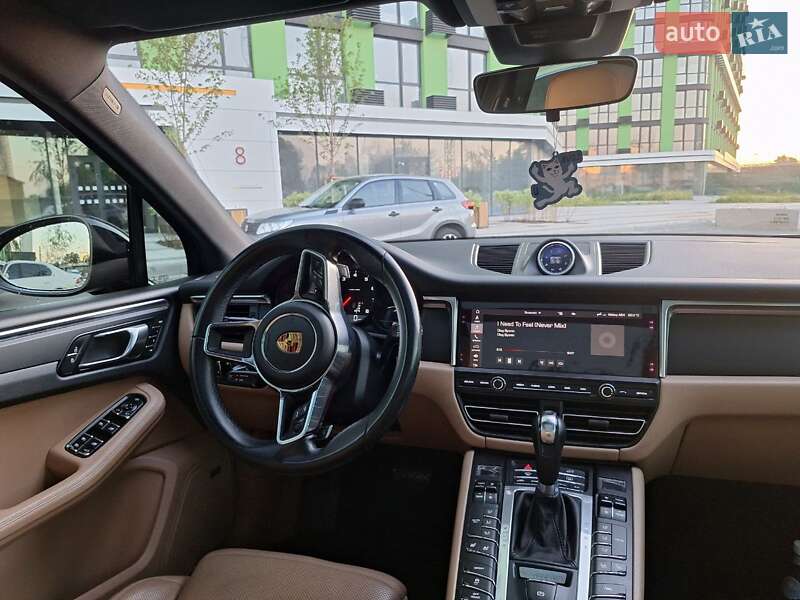 Внедорожник / Кроссовер Porsche Macan 2019 в Киеве