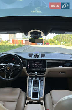 Внедорожник / Кроссовер Porsche Macan 2020 в 