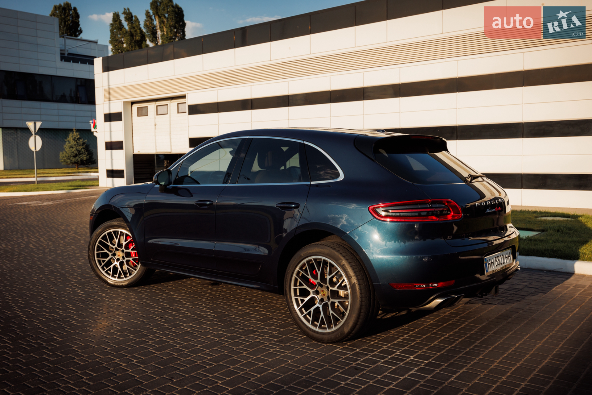 2015 Porsche Macan - мініатюра 32