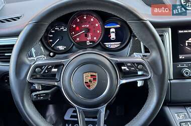 Внедорожник / Кроссовер Porsche Macan 2017 в 