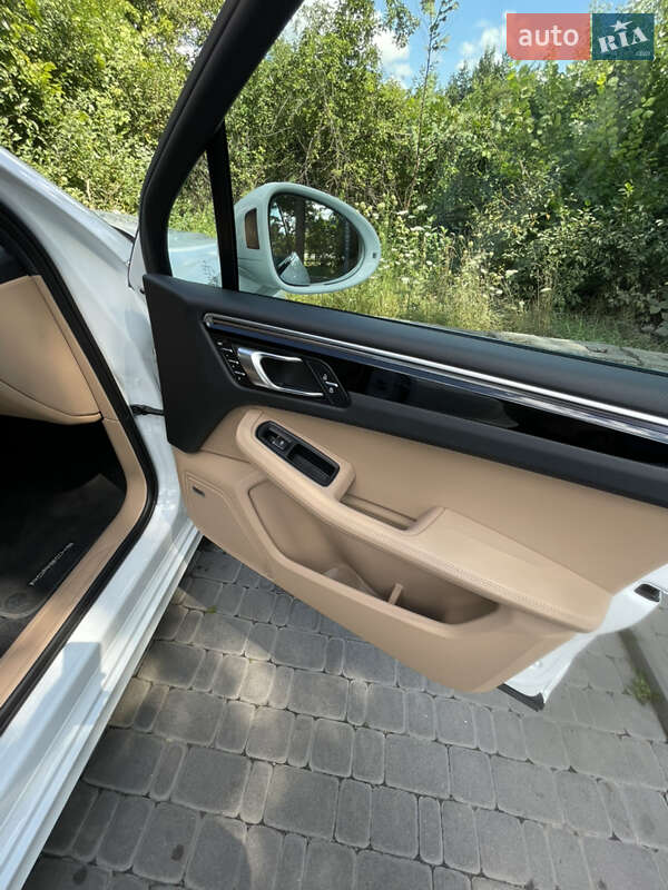 Внедорожник / Кроссовер Porsche Macan 2024 в Коростене фото 20 Внедорожник / Кроссовер Porsche Macan 2024 в Коростене