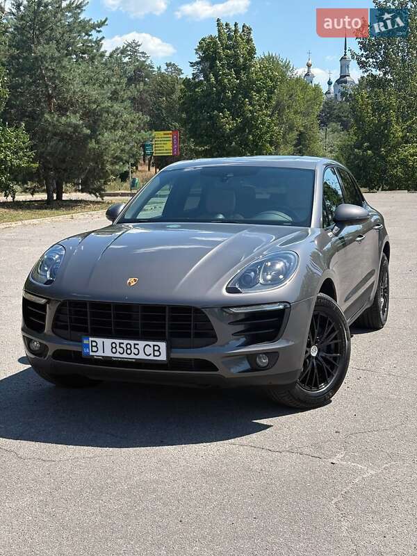 Porsche Macan 2018