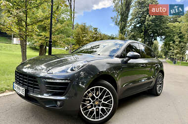 Внедорожник / Кроссовер Porsche Macan 2018 в 