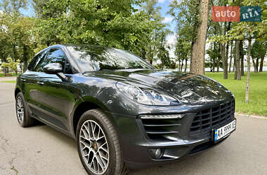 Внедорожник / Кроссовер Porsche Macan 2018 в 