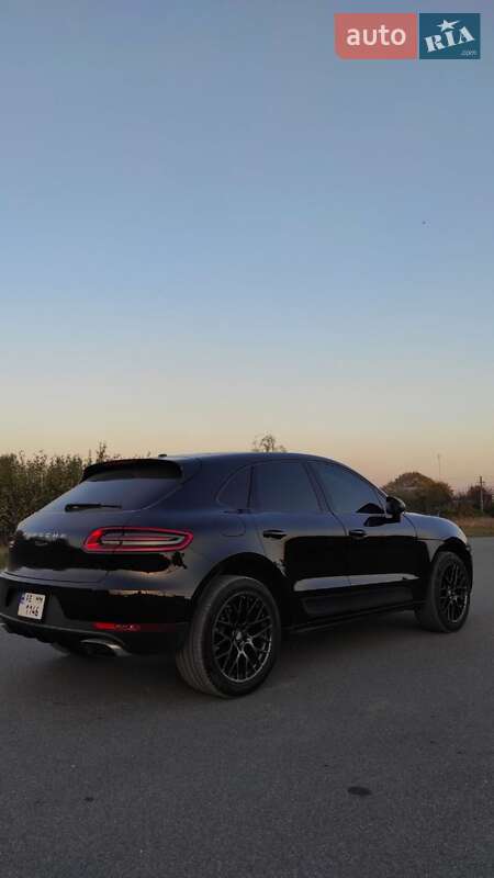 Внедорожник / Кроссовер Porsche Macan 2018 в Павлограде