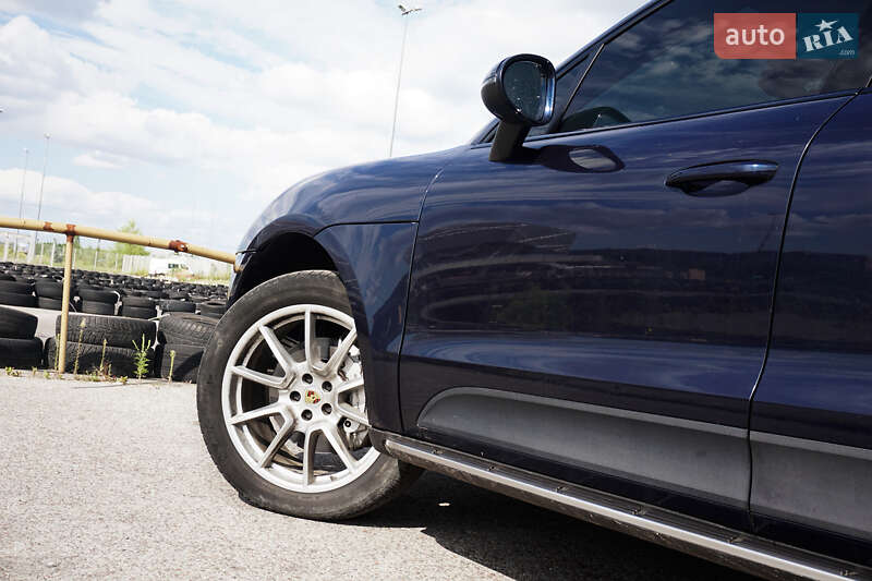 Позашляховик / Кросовер Porsche Macan 2017 в Львові фото 35 Позашляховик / Кросовер Porsche Macan 2017 в Львові