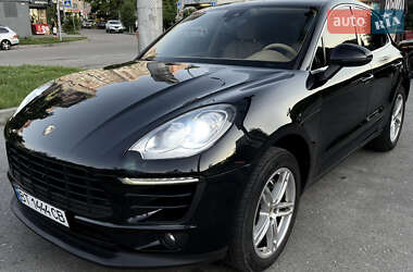 Позашляховик / Кросовер Porsche Macan 2015 в Києві