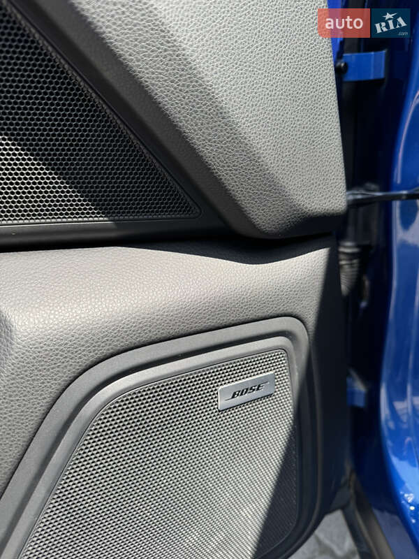 Внедорожник / Кроссовер Porsche Macan 2017 в Львове