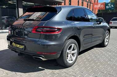 Внедорожник / Кроссовер Porsche Macan 2018 в 