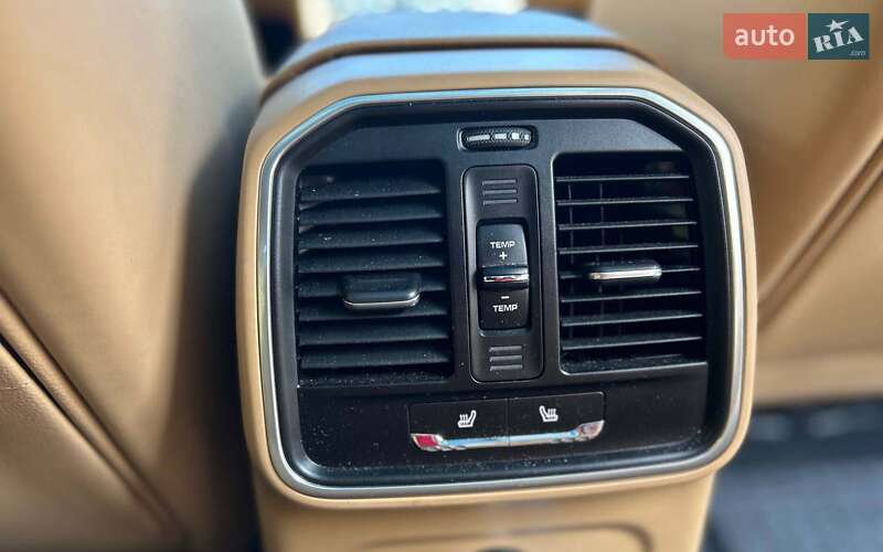 Внедорожник / Кроссовер Porsche Macan 2018 в Черновцах фото 16 Внедорожник / Кроссовер Porsche Macan 2018 в Черновцах